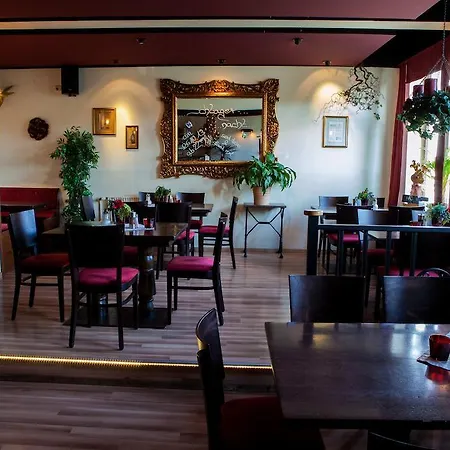 Und Restaurant Der Dane Hotell